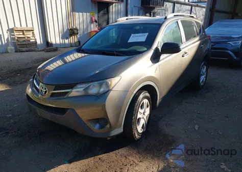 2015 Toyota Rav4 Le z USA, uszkodzony, nr VIN 2T3ZFREV5FW197010